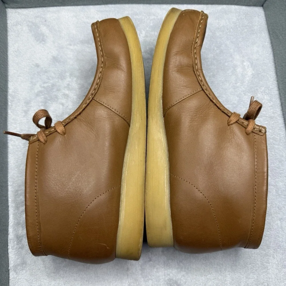 Clarks Stinson Hi Men's 10.5 Brown Leather Moc Toe Chukka Boots Walking Comfort